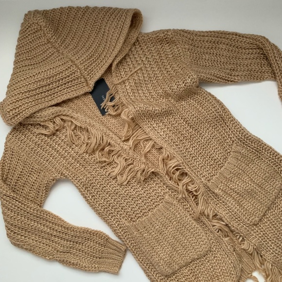 Fashion Nova Cardigan - Picture 1 of 5